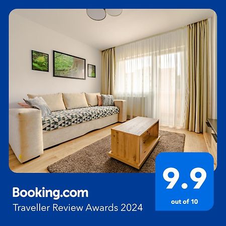 Mid-Term Rental Racadau Apartment Brassó Kültér fotó