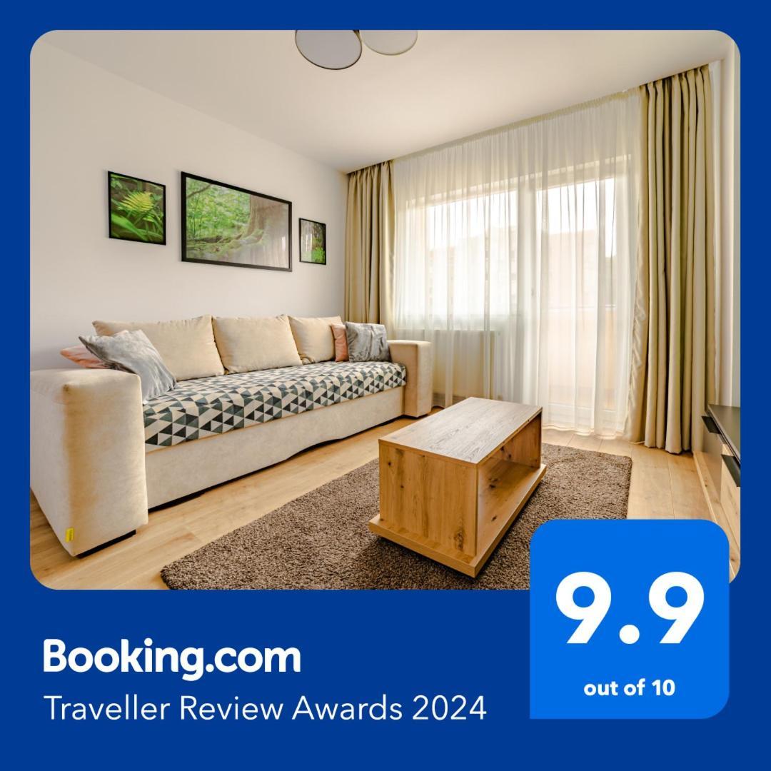 Mid-Term Rental Racadau Apartment Brassó Kültér fotó